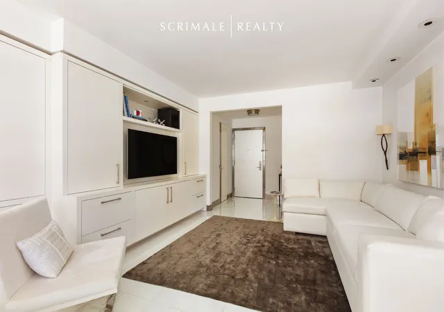 Photo 3 of Sale Pending at 200 E 66th Street #A304, New York City, NY 10065 | MLS# RLS20076973 | Listing updated on 2026-09-17