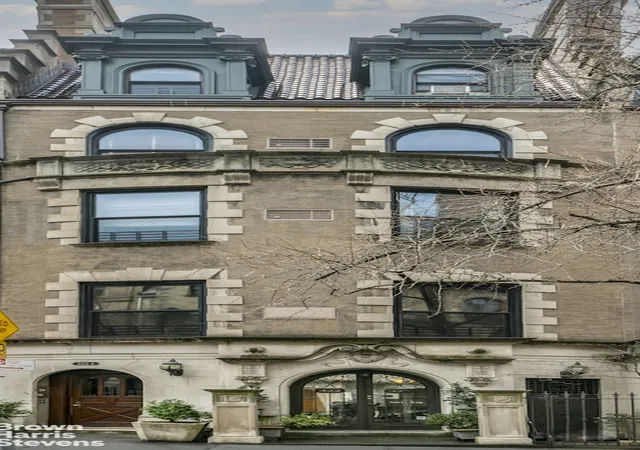 Single family home for sale at 322 W 80th Street, New York City, NY 10024 | MLS# RLS20077773