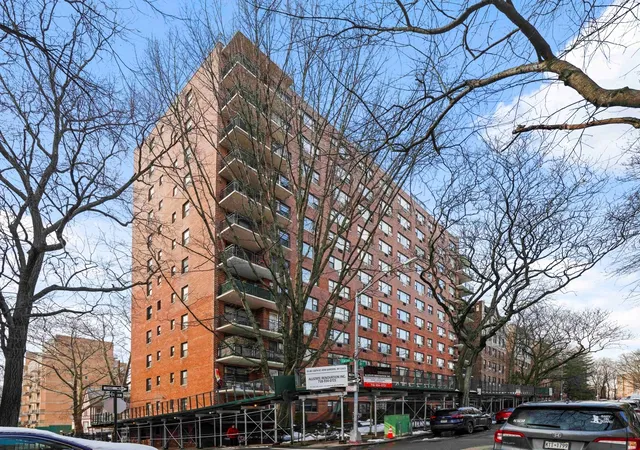 Listing Photo 2 - Condo for sale in building located at 83-60 118Th St, New York, NY 11415 - Unit #7K