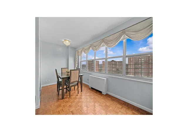 Photo 4 of House for sale at 555 Kappock St #11G, New York City, NY 10463 | MLS# RLS20078179 | Listing updated on 2026-08-30
