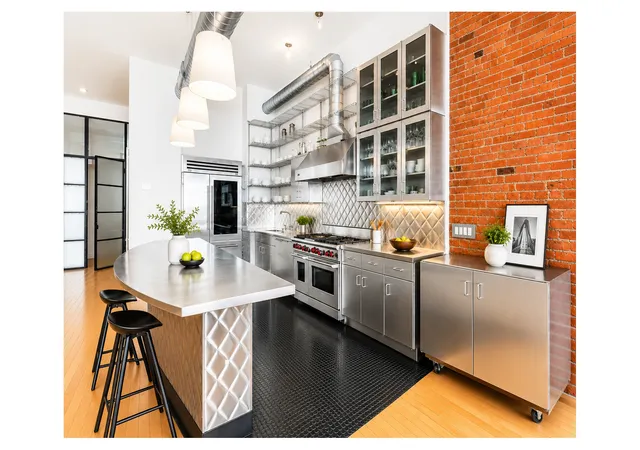Photo 2 of Single family home for sale at 112 Prince St #3, New York City, NY 10012 | MLS# RLS20079400 | Listing updated on 2026-09-20