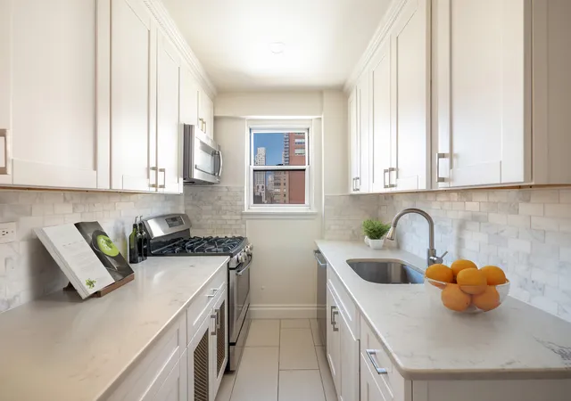 Photo 2 of Sale Pending at 300 E 71st Street #12N, New York, NY 10021 | MLS# RLS20079617 | Listing updated on 2026-09-21
