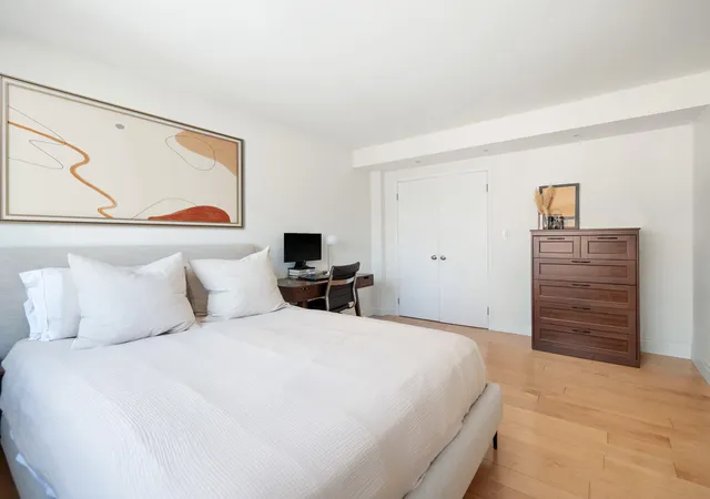 Photo 3 of Sale Pending at 300 E 71st Street #12N, New York, NY 10021 | MLS# RLS20079617 | Listing updated on 2026-09-21