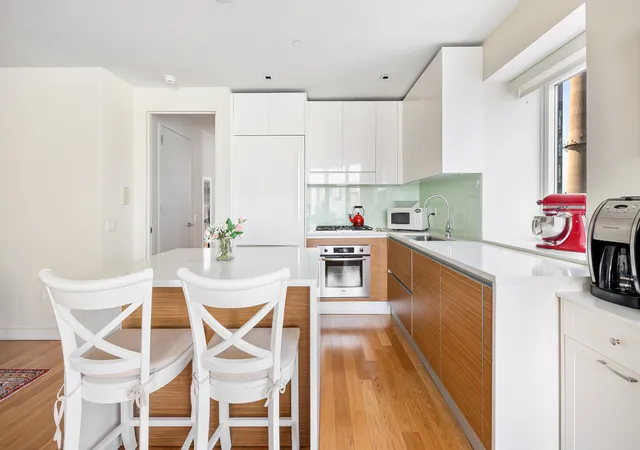 Photo 4 of House for sale at 555 W 59th Street #15B, New York, NY 10019 | MLS# RLS20080534 | Listing updated on 2026-10-07
