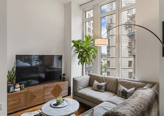 Photo 1 of House for sale at 15 William St #7D, New York City, NY 10004 | MLS# RLS20081782 | Listing updated on 2026-09-28