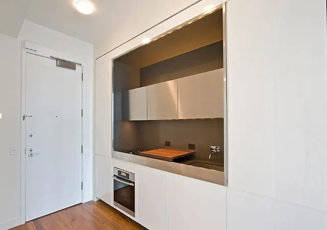 Photo 3 of House for sale at 15 William St #7D, New York City, NY 10004 | MLS# RLS20081782 | Listing updated on 2026-09-28