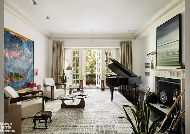 Photo 1 of Sale Pending at 208 E 62nd Street, New York City, NY 10065 | MLS# RLS20082336 | Listing updated on 2026-09-16
