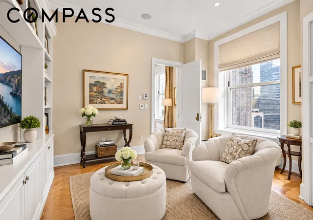 Photo 4 of House for sale at 1 Central Park S #915, New York, NY 10019 | MLS# RLS20082847 | Listing updated on 2026-09-14