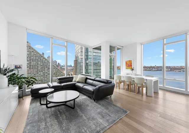 Listing Photo 2 - Condo for sale in building located at 30 Riverside Blvd, New York City, NY 10069 - Unit #21M