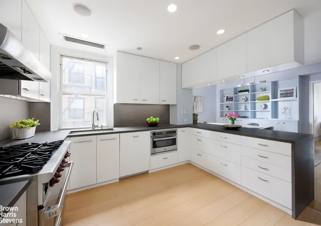 Listing Photo 5 - Condo for sale in building located at 800 W End Ave, New York City, NY 10025 - Unit #14A