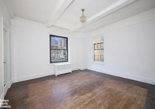 Photo 3 of Sale Pending at 135 E 74th Street #6A, New York, NY 10021 | MLS# RLS20083080 | Listing updated on 2026-09-09