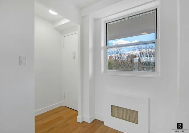 Photo 4 of House for sale at 2575 Palisade Ave #10-E, Bronx, NY 10463 | MLS# RLS20083151 | Listing updated on 2026-10-02