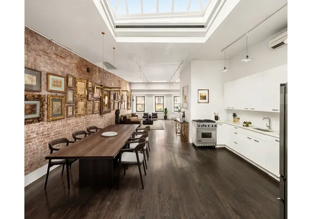 Photo 1 of Condo for sale at 126 Chambers St #5, New York, NY 10007 | MLS# RLS20083833 | Listing updated on 2026-09-16
