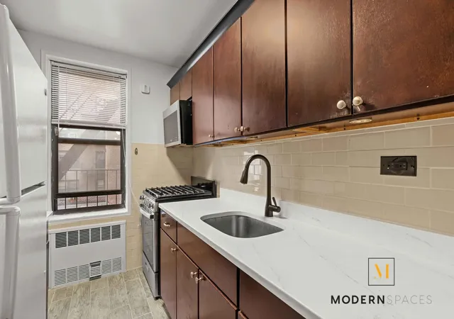 Listing Photo 4 - Condo for sale in building located at 33-27 91st St, New York, NY 11372 - Unit #2-E
