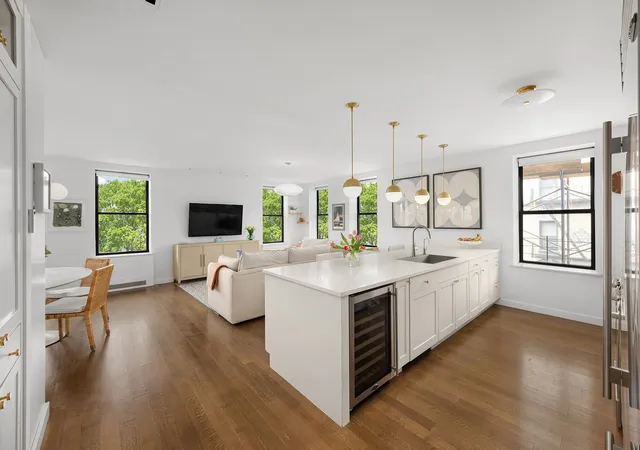Photo 2 of Sale Pending at 478 Central Park W #5B, New York City, NY 10025 | MLS# RLS20085358 | Listing updated on 2026-09-03