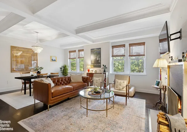 Photo 1 of Sale Pending at 125 E 63rd Street #4C, New York, NY 10065 | MLS# RLS20085462 | Listing updated on 2026-08-31