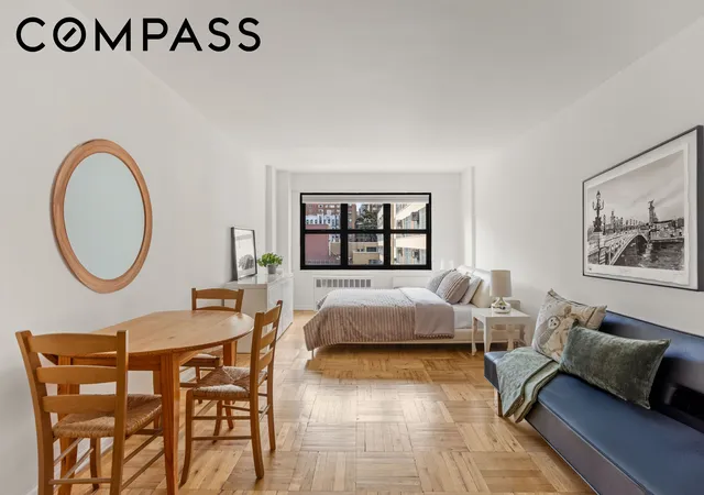 Photo 1 of Condo for sale at 240 E 76th Street #4U, New York City, NY 10021 | MLS# RLS20085623 | Listing updated on 2026-10-07
