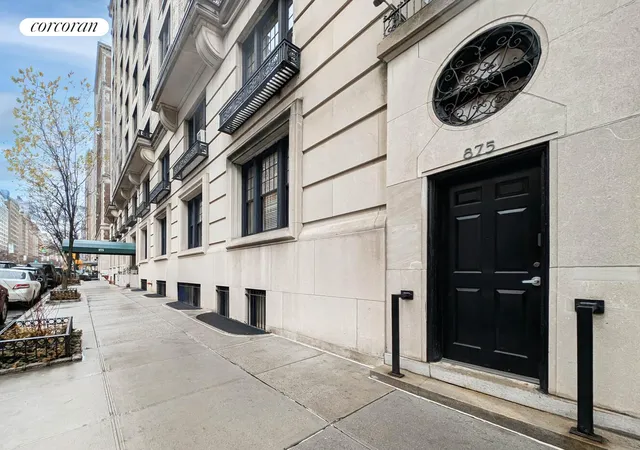 Townhouse for sale at 875 Park Ave #1CD, New York City, NY 10075 | MLS# RLS20085742