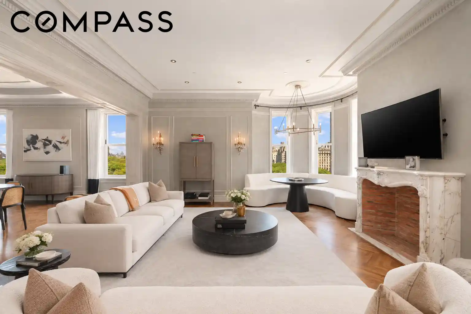 Listing Photo 1 - Condo for sale in The Plaza Hotel located at 1 Central Park S, New York City, NY 10019 - Unit #909913
