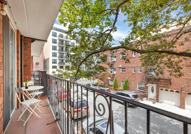 Listing Photo 4 - Condo for sale in building located at 308 101St St, New York, NY 11209 - Unit #44C