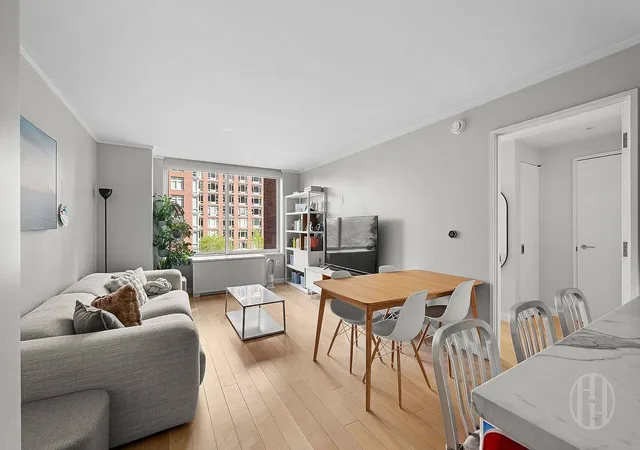 Photo 2 of Sale Pending at 212 Warren St #5N, New York, NY 10282 | MLS# RLS20086856 | Listing updated on 2026-08-31