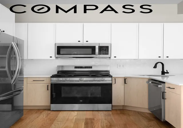 Photo 3 of Townhouse for sale at 109 Amersfort Pl, New York City, NY 11210 | MLS# RLS20078721 | Listing updated on 2026-08-31