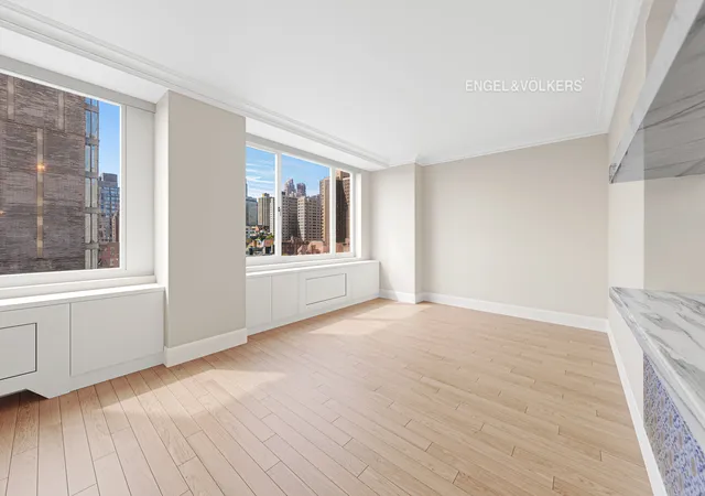 Listing Photo 1 - Condo for sale in building located at 389 E 89Th St, New York, NY 10128 - Unit #10B