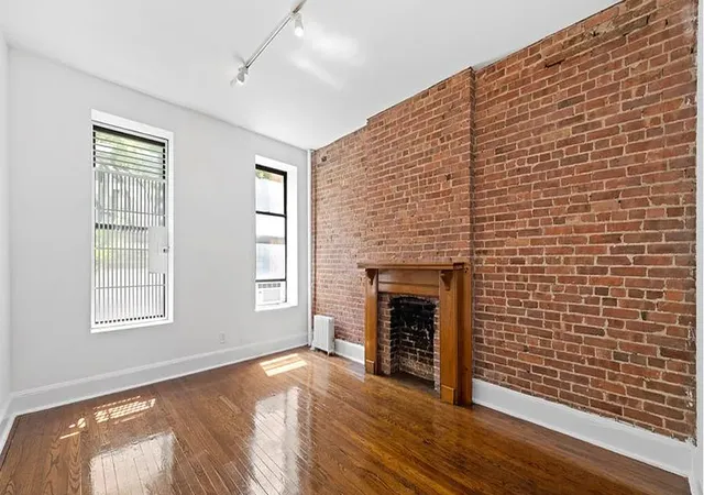 Photo 1 of Condo for sale at 333 E 85th Street #2A, New York, NY 10028 | MLS# RLS20088547 | Listing updated on 2026-09-30