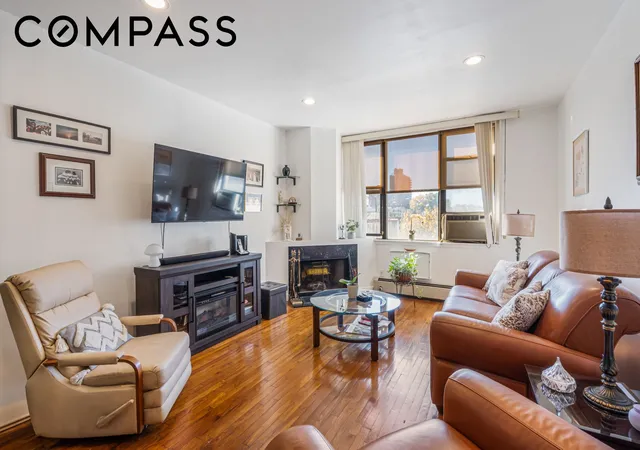 Photo 2 of Sale Pending at 270 5th Street #4C, New York City, NY 11215 | MLS# RLS20089399 | Listing updated on 2026-09-29