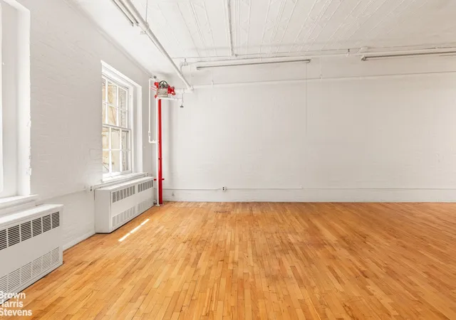 Listing Photo 4 - Condo for sale in building located at 431 W Broadway, New York City, NY 10012 - Unit #5N