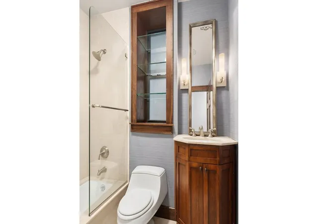 Photo 4 of House for sale at 200 W 78th Street #2D, New York, NY 10024 | MLS# RLS20090031 | Listing updated on 2026-09-12