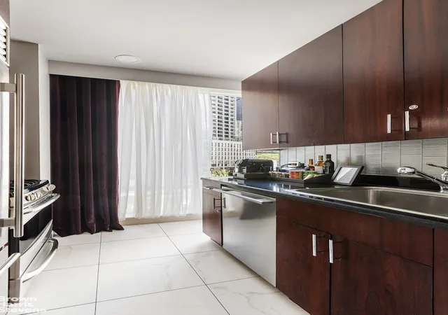Photo 3 of Condo for sale at 1 Central Park W #422, New York, NY 10023 | MLS# RLS20092297 | Listing updated on 2026-09-11