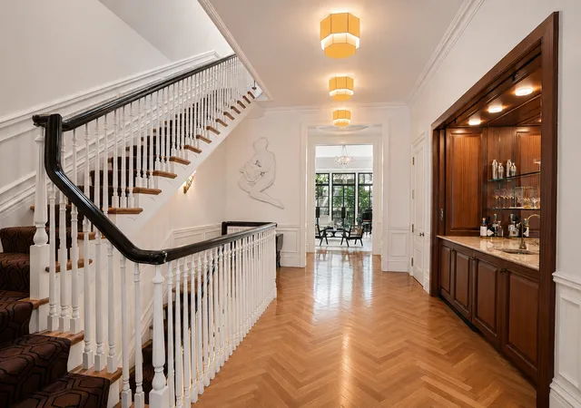 Photo 3 of Sale Pending at 111 E 81st Street, New York, NY 10028 | MLS# RLS20092605 | Listing updated on 2026-10-03