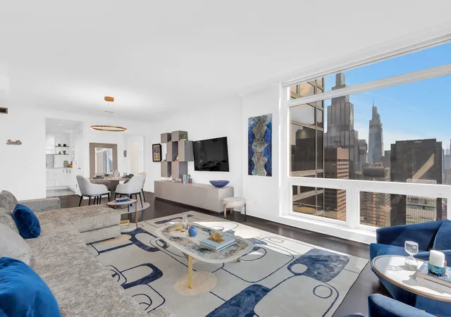 Photo 2 of House for sale at 721 5th Avenue #57H, New York City, NY 10022 | MLS# RLS20092772 | Listing updated on 2026-08-31