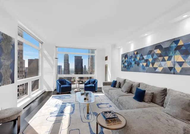 Photo 3 of House for sale at 721 5th Avenue #57H, New York City, NY 10022 | MLS# RLS20092772 | Listing updated on 2026-08-31