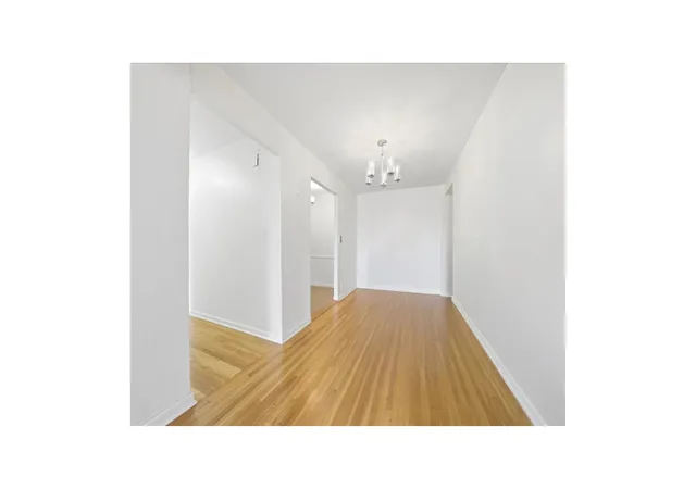 Listing Photo 4 - Condo for sale in building located at 2080 Barnes Ave, New York City, NY 10462 - Unit #3B