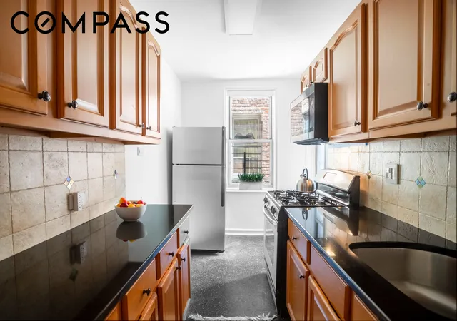Photo 3 of Condo for sale at 340 Haven Ave #2H, New York City, NY 10033 | MLS# RLS20093139 | Listing updated on 2026-10-04
