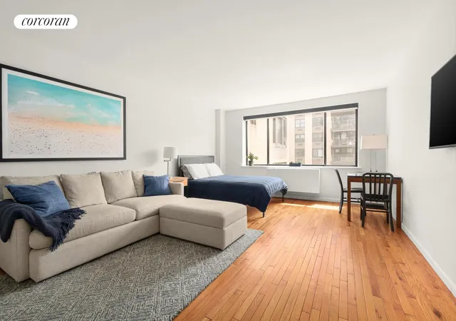 House for sale at 211 W 71st Street #7D, New York, NY 10023 | MLS# RLS20093457 | Listing updated on 2026-09-15