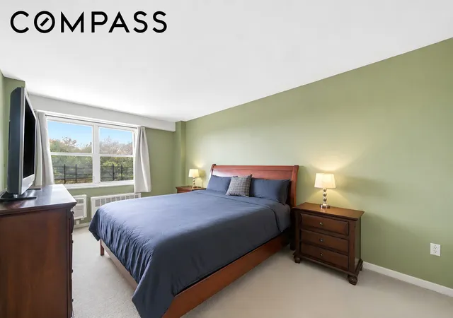 Photo 4 of House for sale at 240 Cozine Ave #5D, New York City, NY 11207 | MLS# RLS20092137 | Listing updated on 2026-10-07