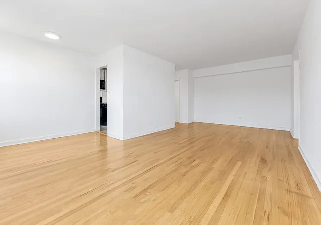 Photo 2 of Sale Pending at 67 10 108th Street #6A, Forest Hills, NY 11375 | MLS# RLS20093597 | Listing updated on 2026-09-30