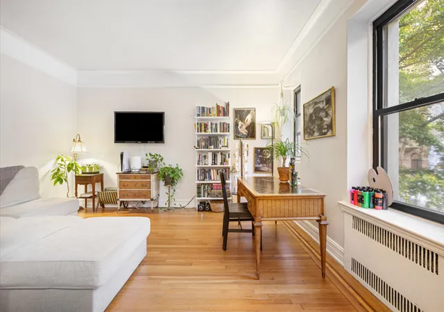 Photo 2 of Sale Pending at 124 E 91st Street #2D, New York City, NY 10128 | MLS# RLS20093893 | Listing updated on 2026-08-31