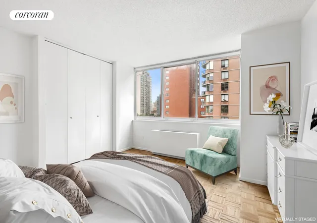 Listing Photo 4 - Condo for sale in building located at 404 E 79Th St, New York City, NY 10075 - Unit #11C