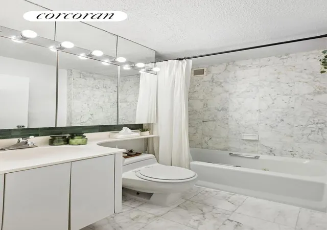 Listing Photo 5 - Condo for sale in building located at 404 E 79Th St, New York City, NY 10075 - Unit #11C