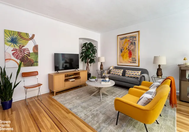 Photo 2 of Sale Pending at 310 W 55th Street #2F, New York, NY 10019 | MLS# RLS20094359 | Listing updated on 2026-10-07