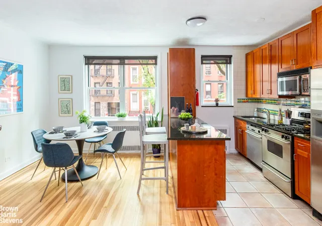 Photo 3 of Sale Pending at 310 W 55th Street #2F, New York, NY 10019 | MLS# RLS20094359 | Listing updated on 2026-10-07