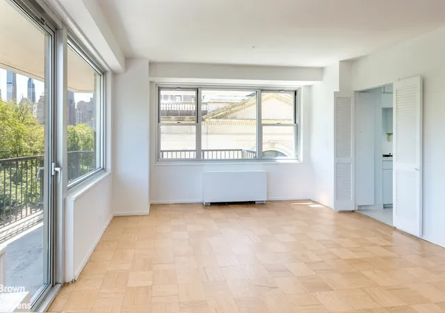 Photo 3 of House for sale at 80 Central Park W #6B, New York City, NY 10023 | MLS# RLS20094883 | Listing updated on 2026-10-04