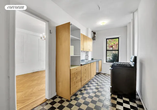 Photo 3 of Sale Pending at 880 W 181st Street #1B, New York City, NY 10033 | MLS# RLS20094930 | Listing updated on 2026-09-04