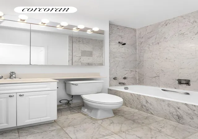 Photo 4 of House for sale at 380 Rector Pl #8P, New York, NY 10280 | MLS# RLS20088311 | Listing updated on 2026-09-23