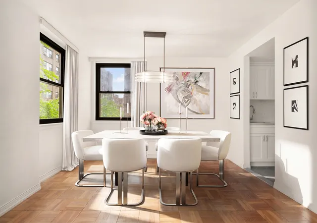 Listing Photo 2 - Condo for sale in building located at 420 E 51St St, New York, NY 10022 - Unit #5J