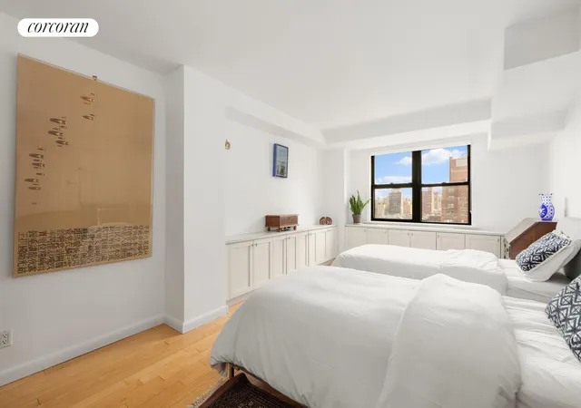 Photo 3 of Sale Pending at 201 E 28th Street #18B, New York City, NY 10016 | MLS# RLS20095771 | Listing updated on 2026-09-02